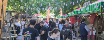 Plovdiv Food Park Festival - кухни на колела, музика и Handmade Park
